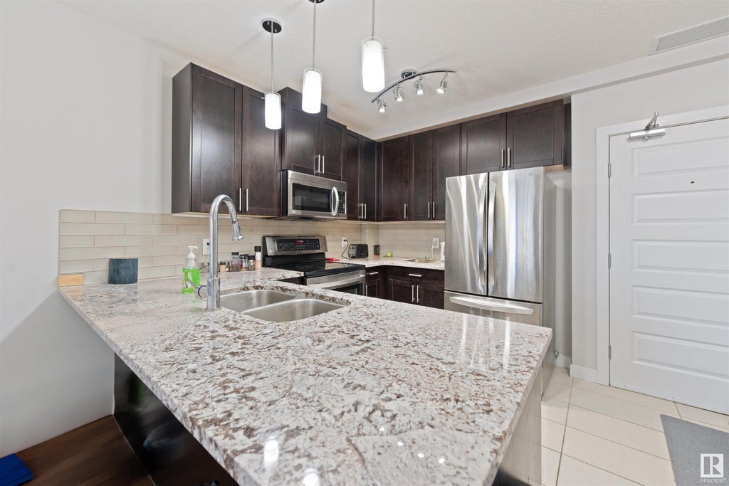 MLS® E4410805 410 5151 Windermere Bv, Edmonton Condo / Townhouse For