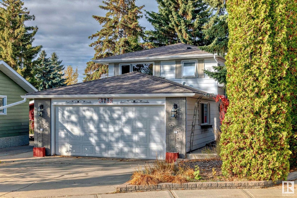 MLS® E4410887 121 Glenridge Place, Sherwood Park Single Family Home For