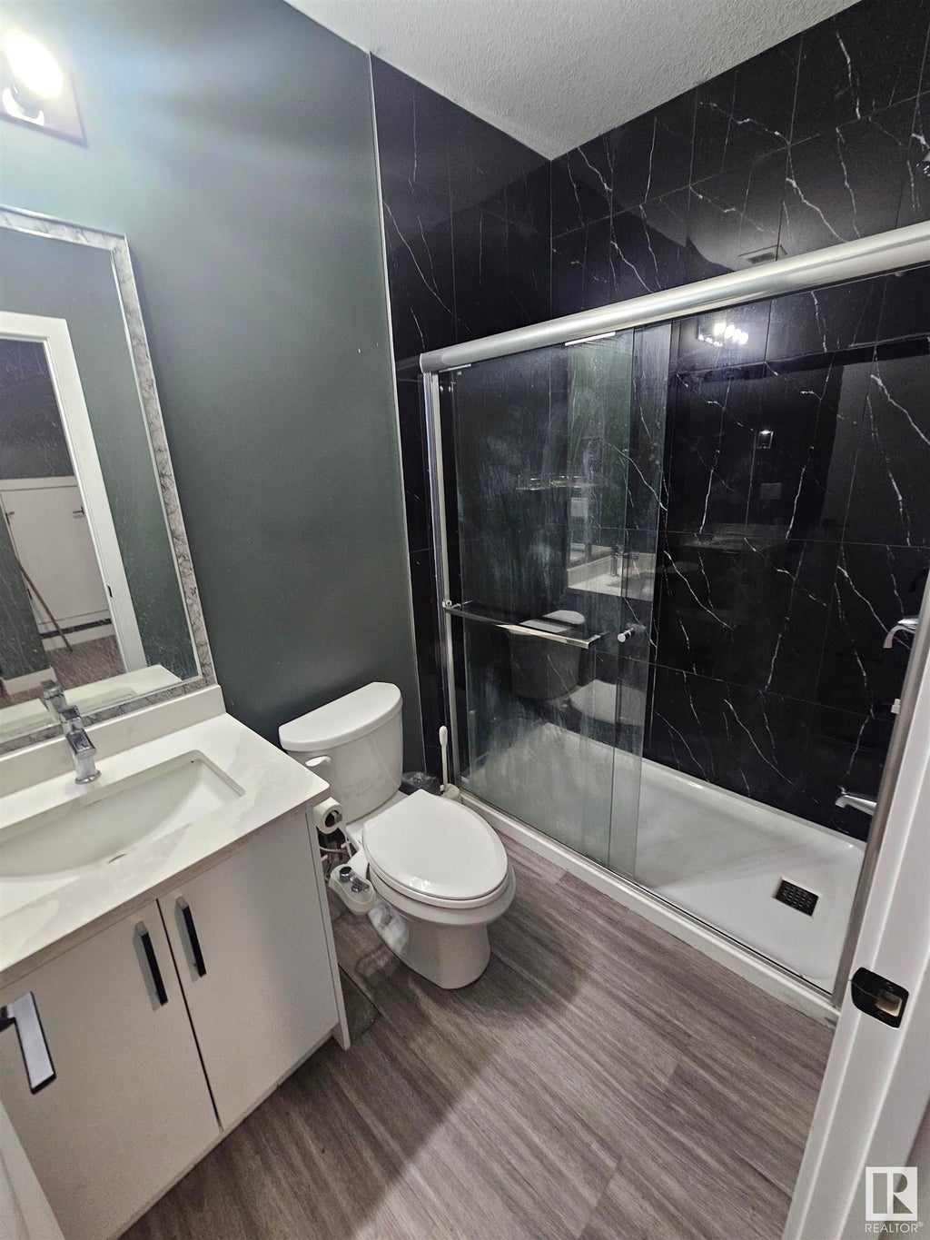 MLS® E4411744 1708 25 Street, Edmonton Single Family Home For Sale 620,000