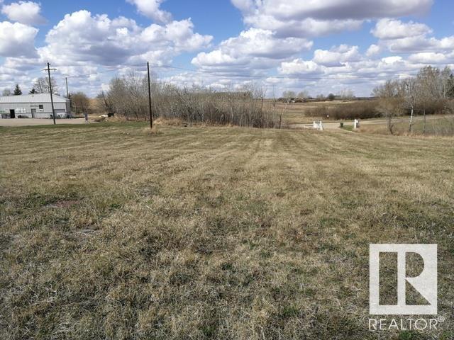5620 55 Avenue, Tofield