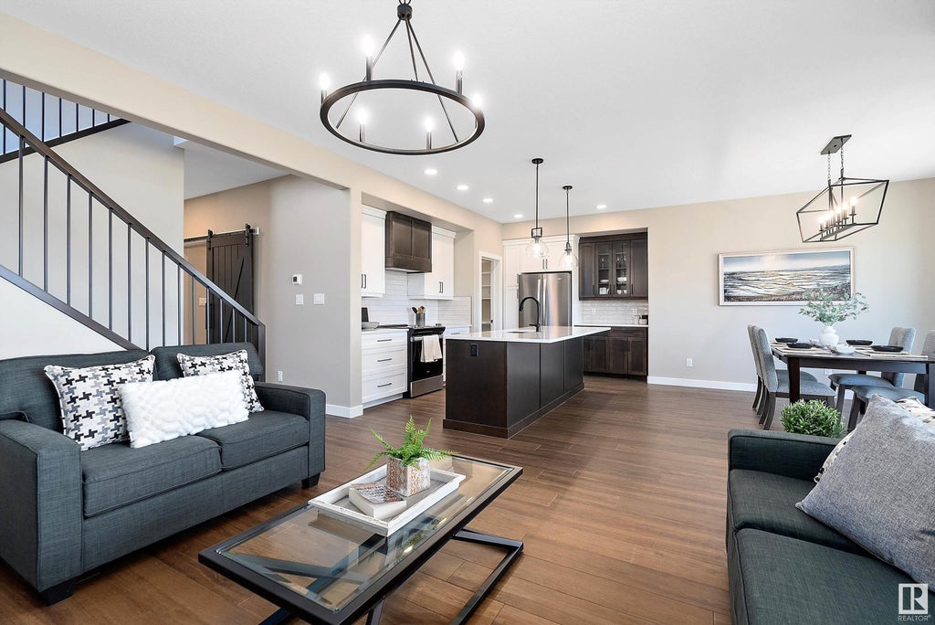 MLS® E4412635 102 Lilac Close, Leduc Single Family Home For Sale 787,500