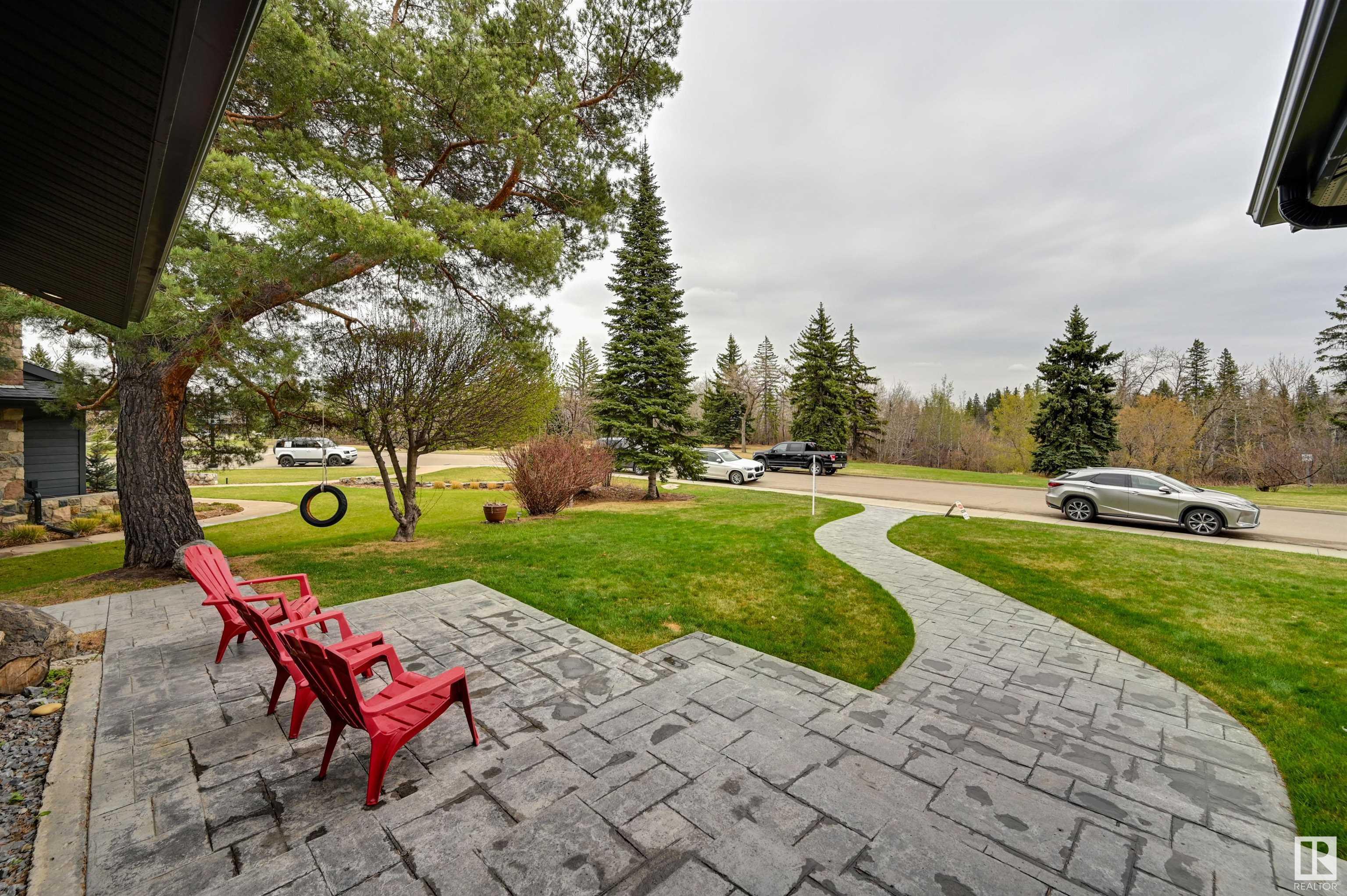13850 Ravine Drive, Edmonton