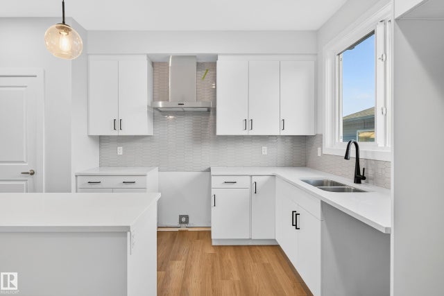 702 Southfork Drive, Leduc