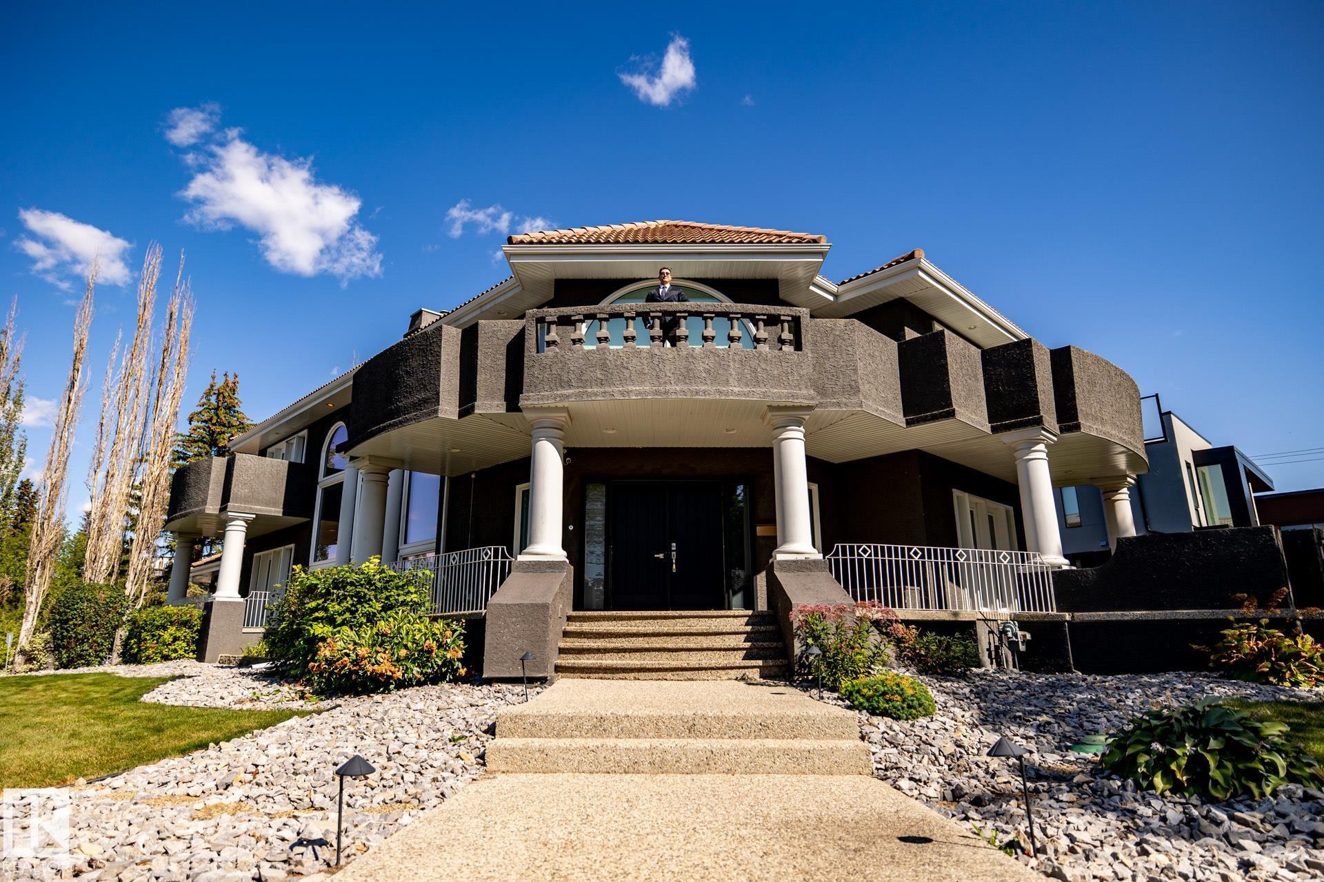 Photo for MLS®# E4424575 - home for sale at 12428 103 Avenue Northwest, Westmount, Edmonton AB