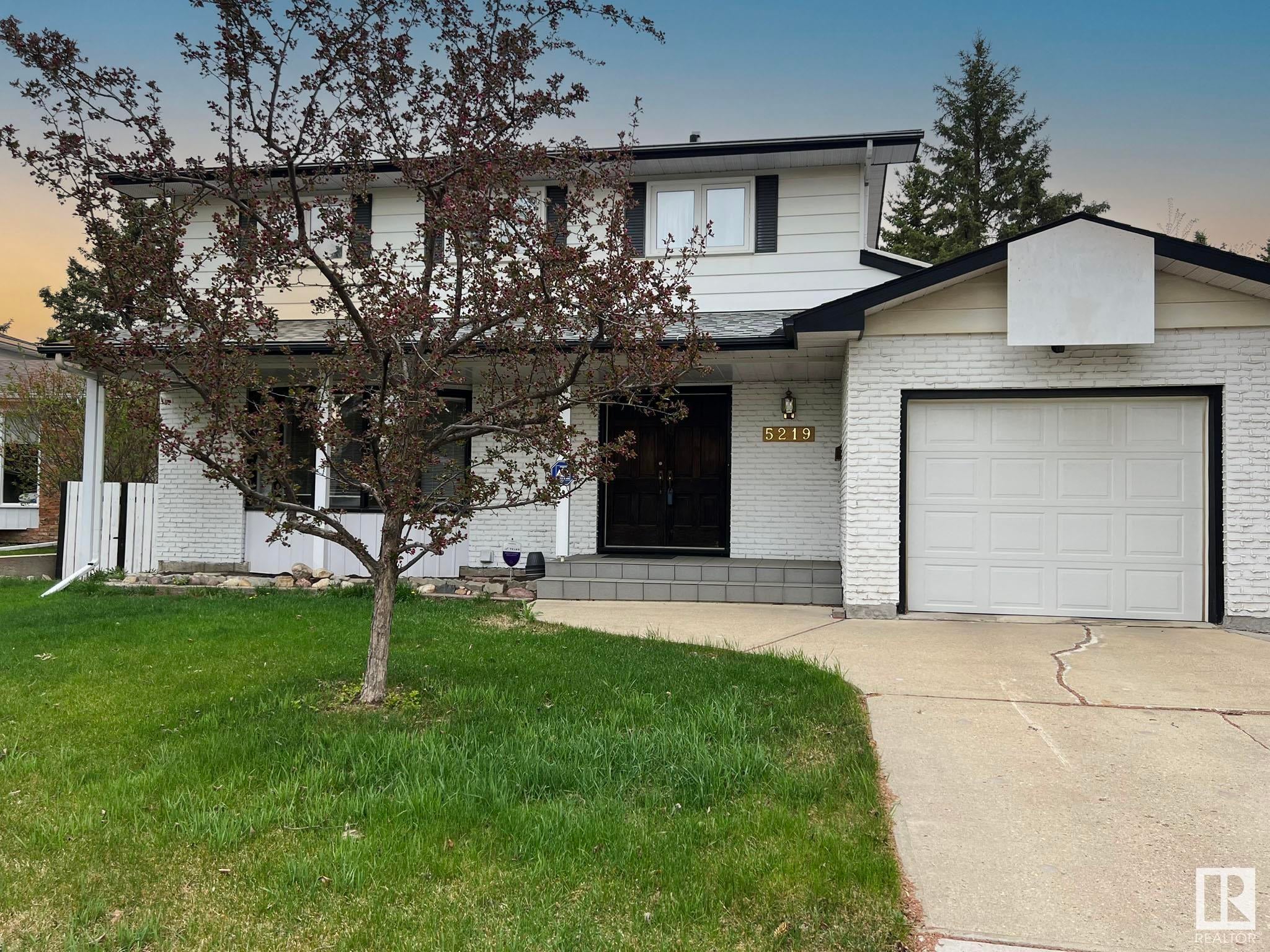 5219 125 Street, Edmonton