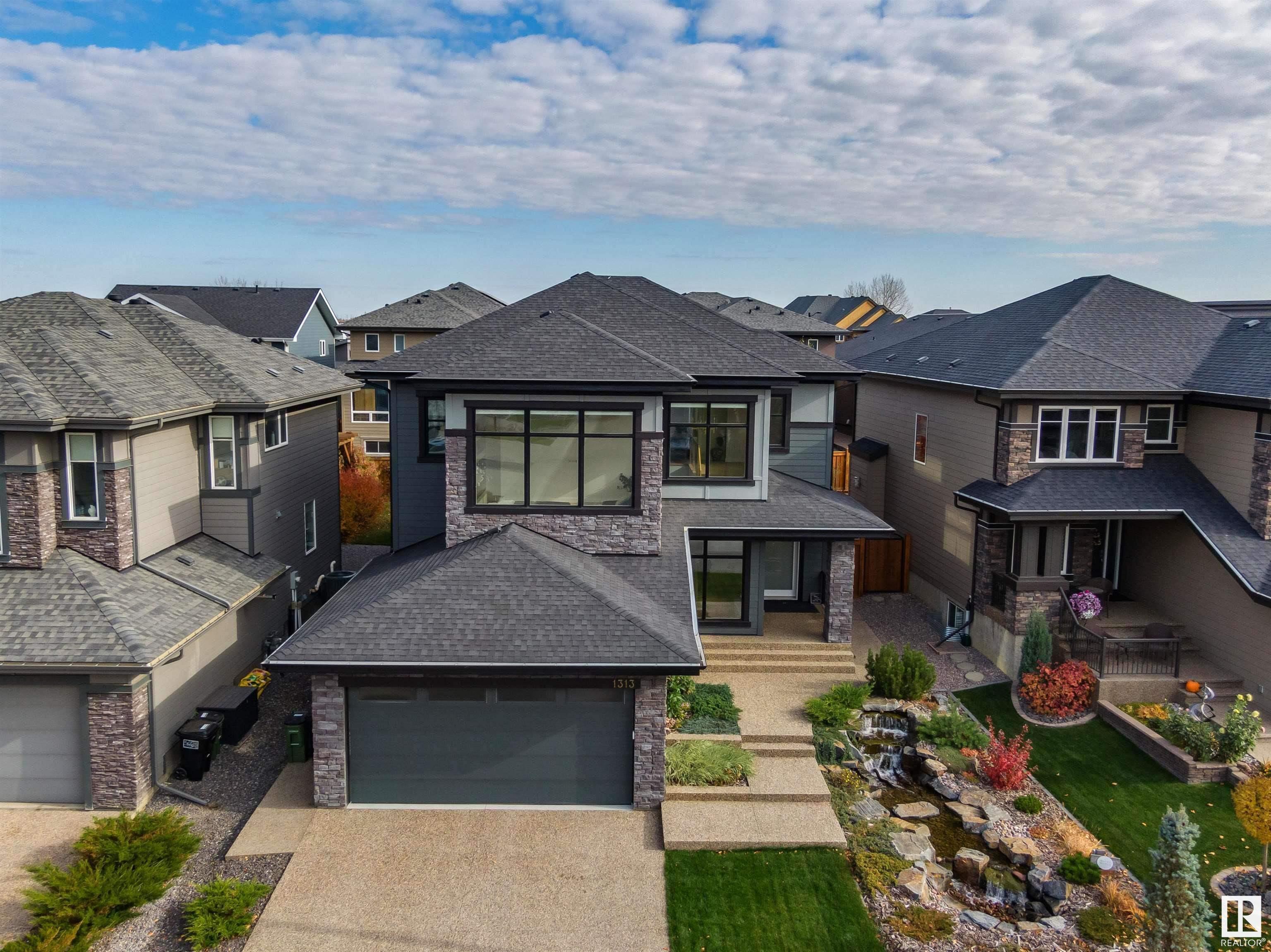 1313 Hainstock Way, Edmonton