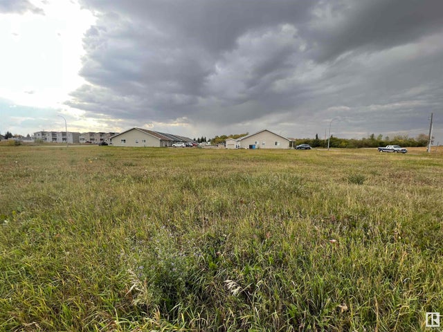 5946 47 Street, Vegreville