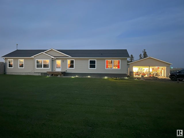 A49523 Rge Road 261, Rural Leduc County
