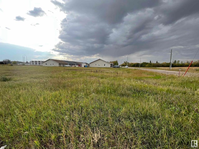 5954 47 Street, Vegreville
