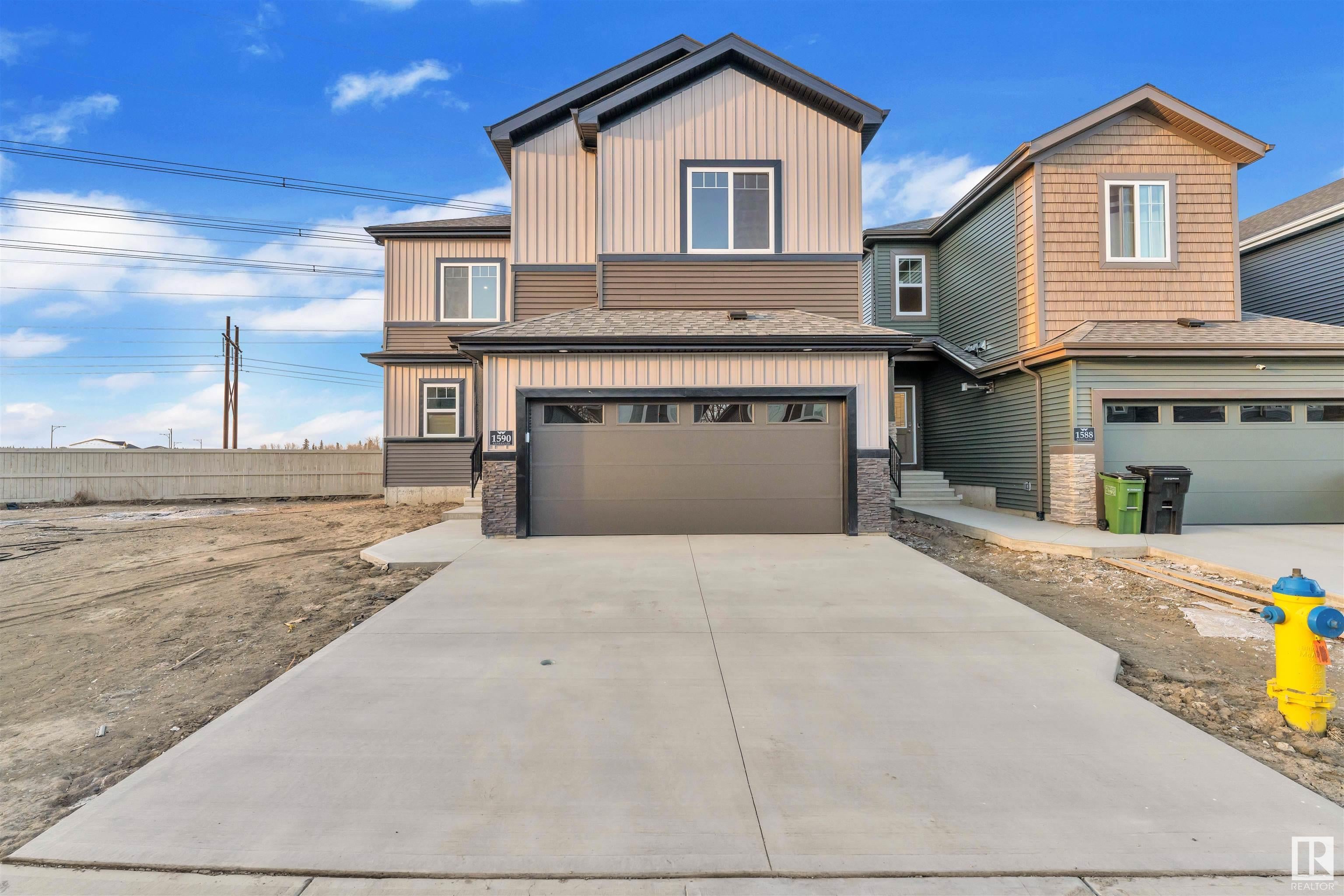 1590 Esaiw Place, Edmonton