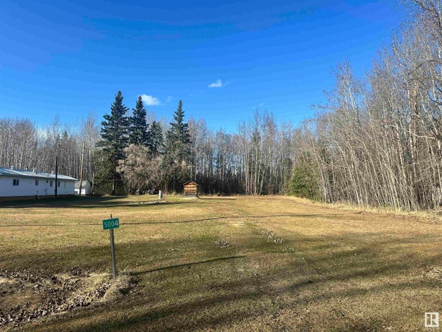 5004 51 Avenue, Fawcett