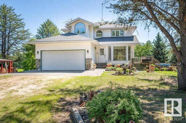 16264 Township 600, Rural Smoky Lake County