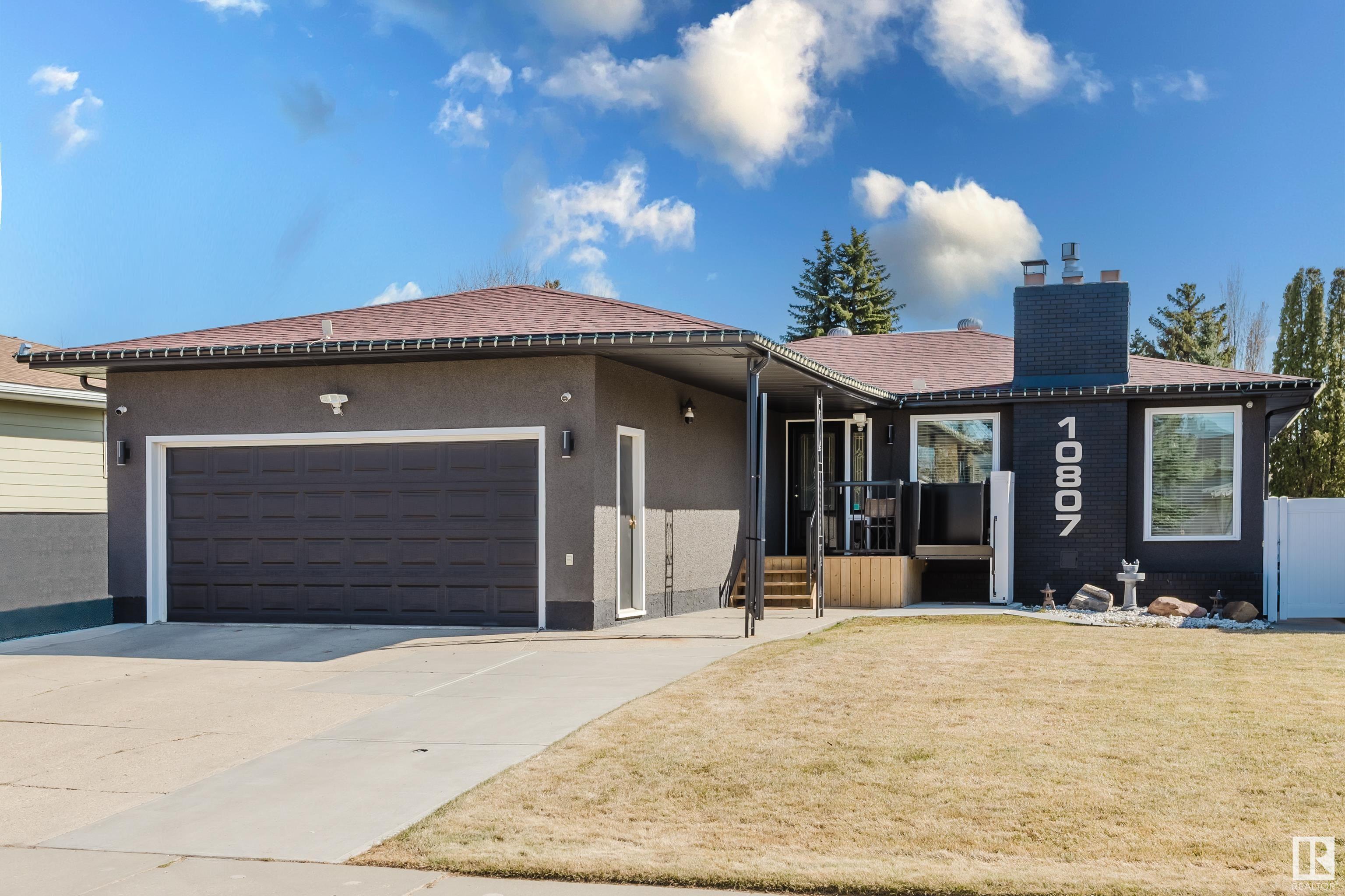 10807 42a Avenue, Edmonton