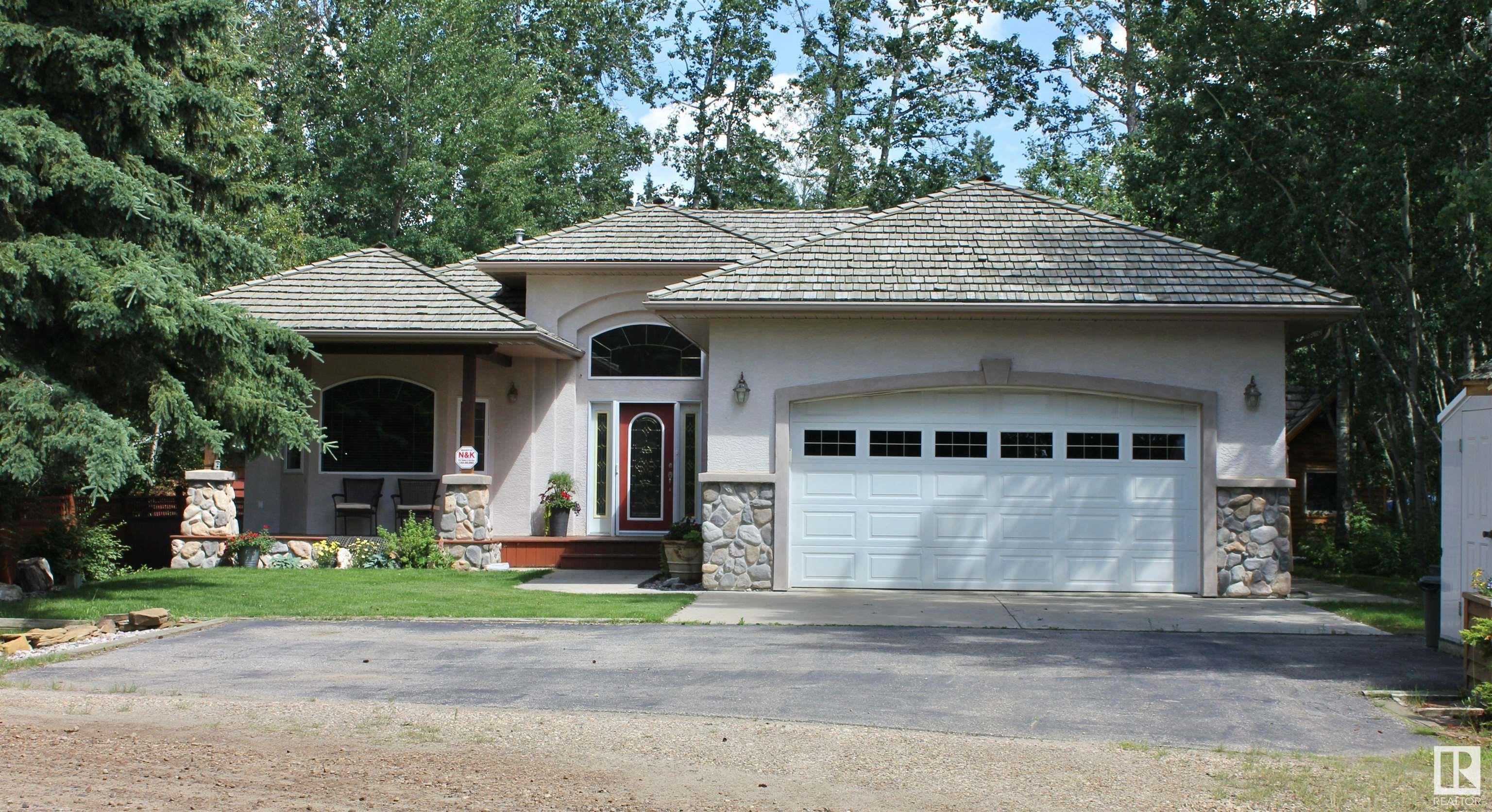5802 48 Street, Rural Wetaskiwin County