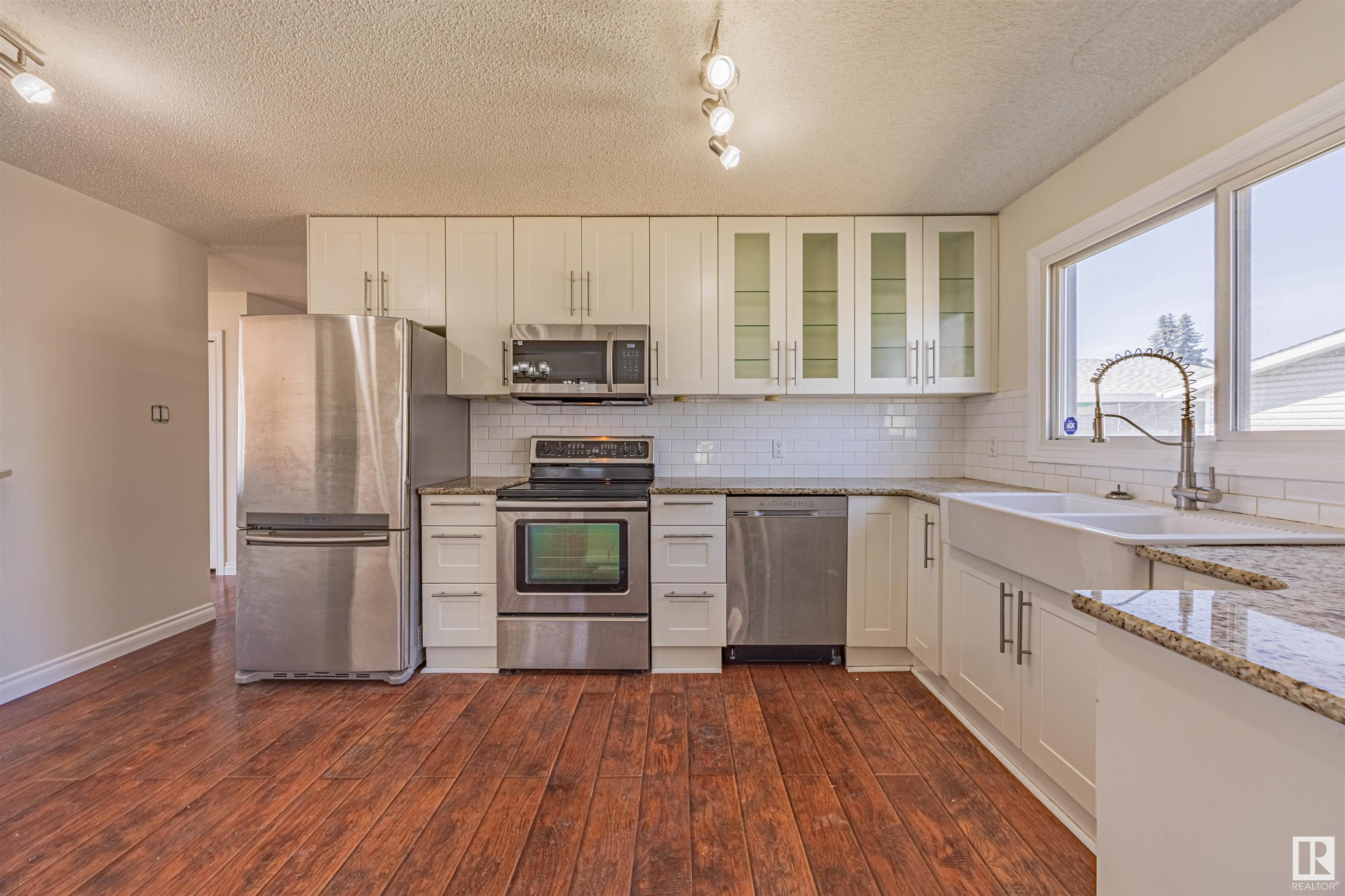 8320 138 Avenue, Edmonton