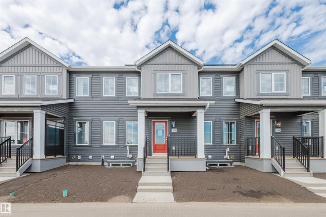1050 Hearthstone Boulevard, Sherwood Park