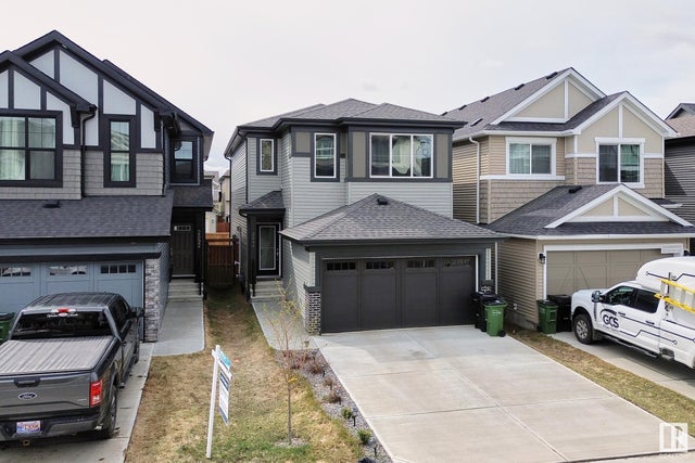 2894 Coughlan Green Green Sw, Edmonton