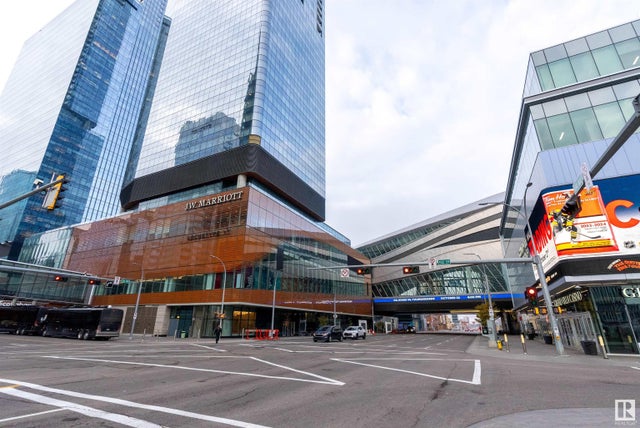 Photo for MLS®# E4434415 - home for sale at 5002 10360 102 Street Northwest, Downtown (Edmonton), Edmonton AB