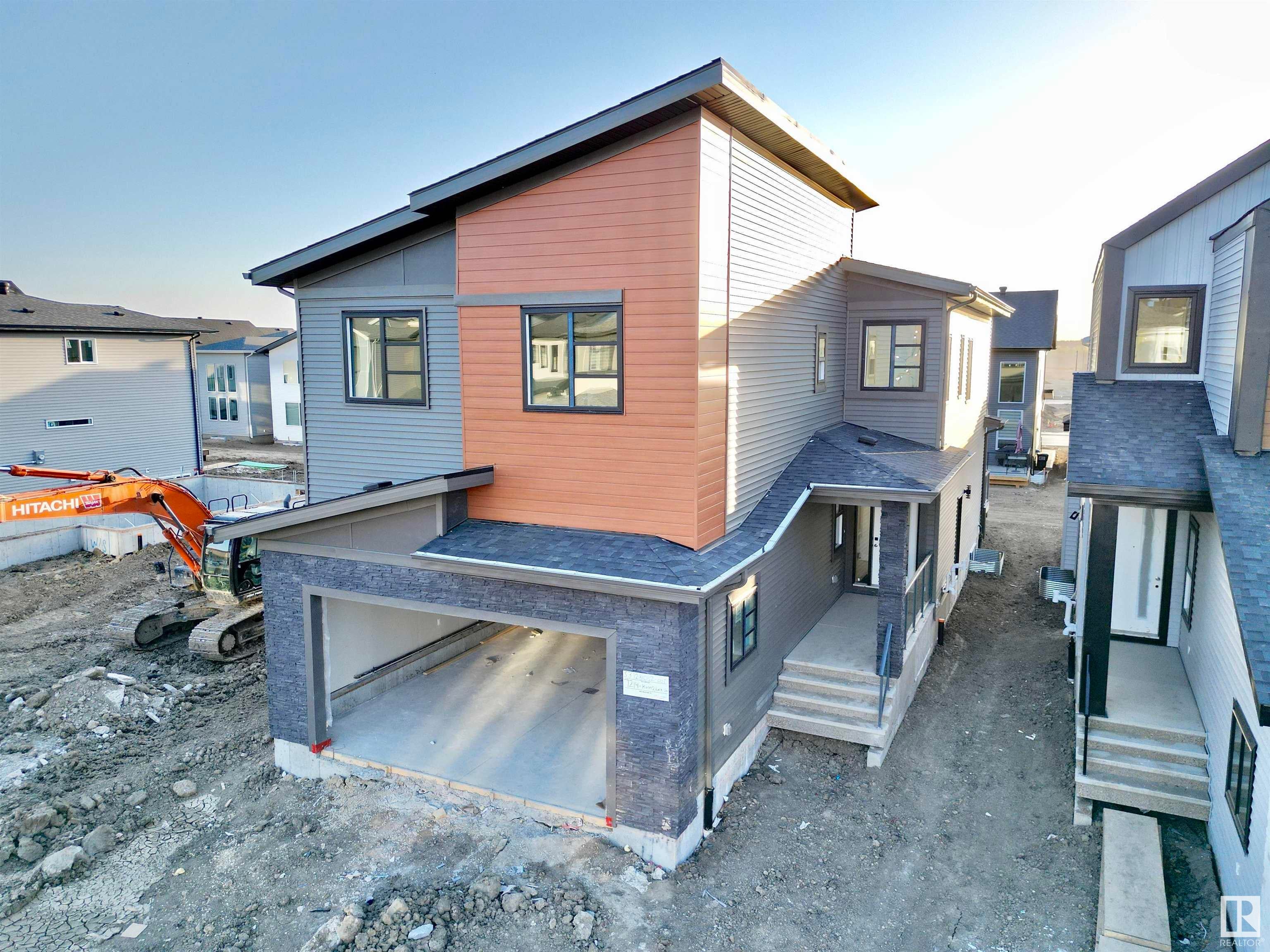 7214 Kiviaq Link, Edmonton