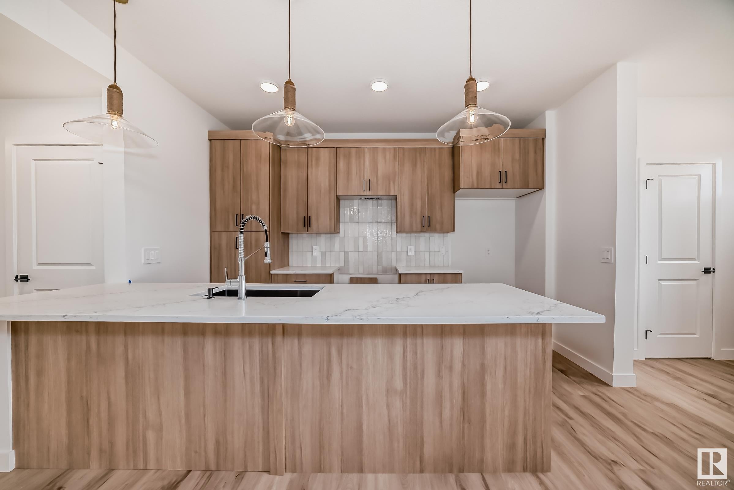 1338 Keswick Drive, Edmonton