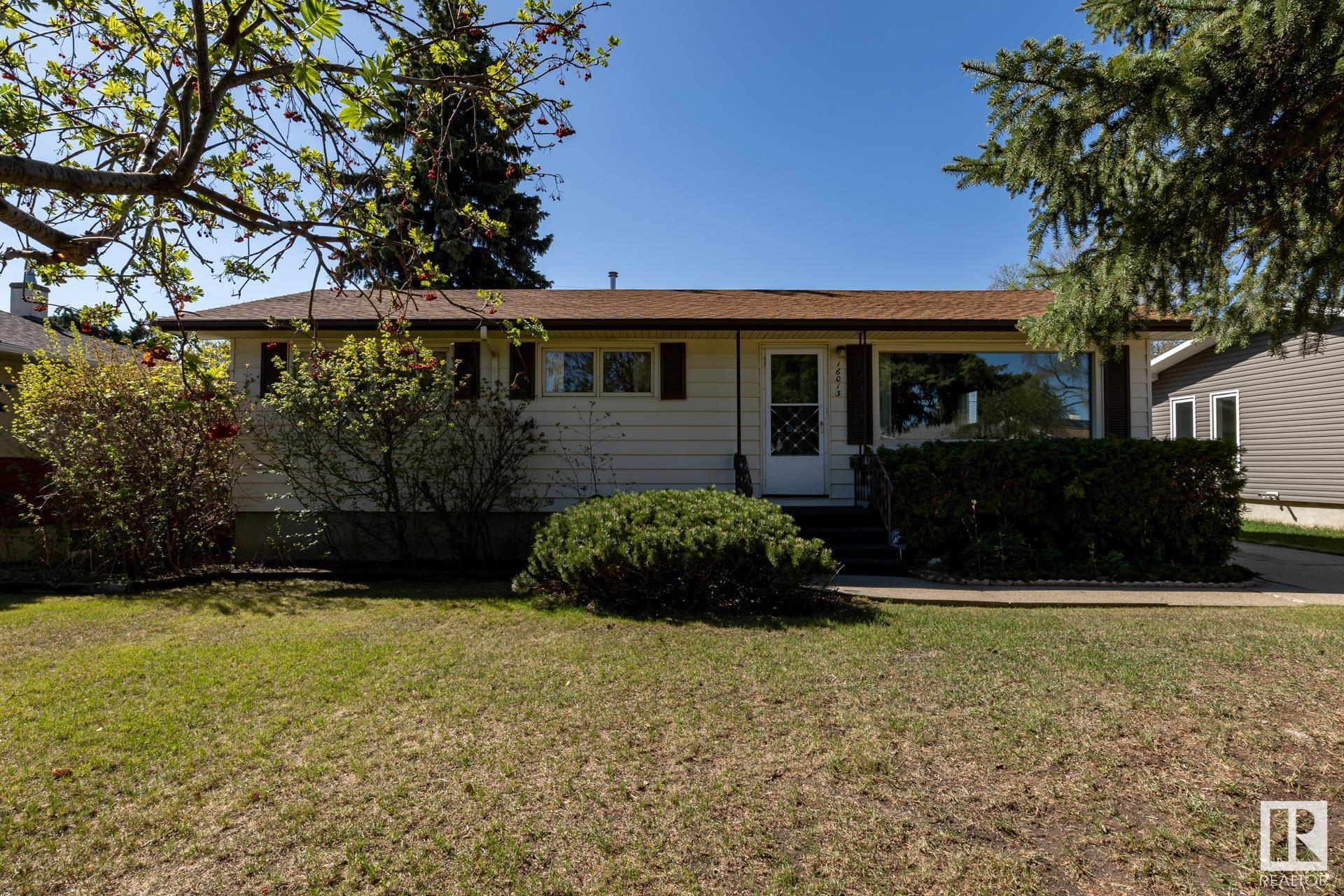 16013 93a Avenue, Edmonton