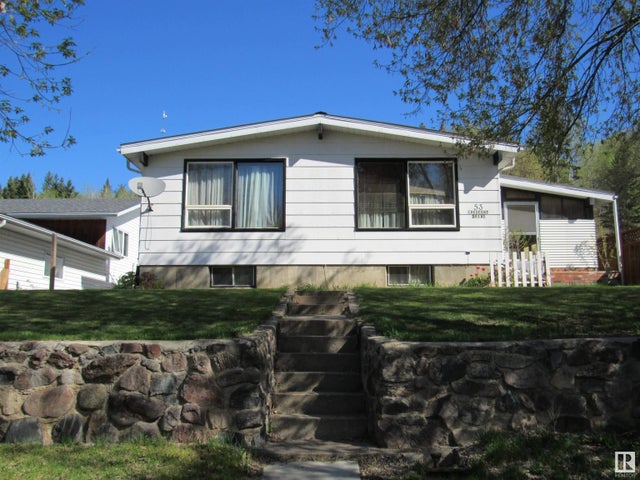 53 Crescent Drive, Fort Assiniboine