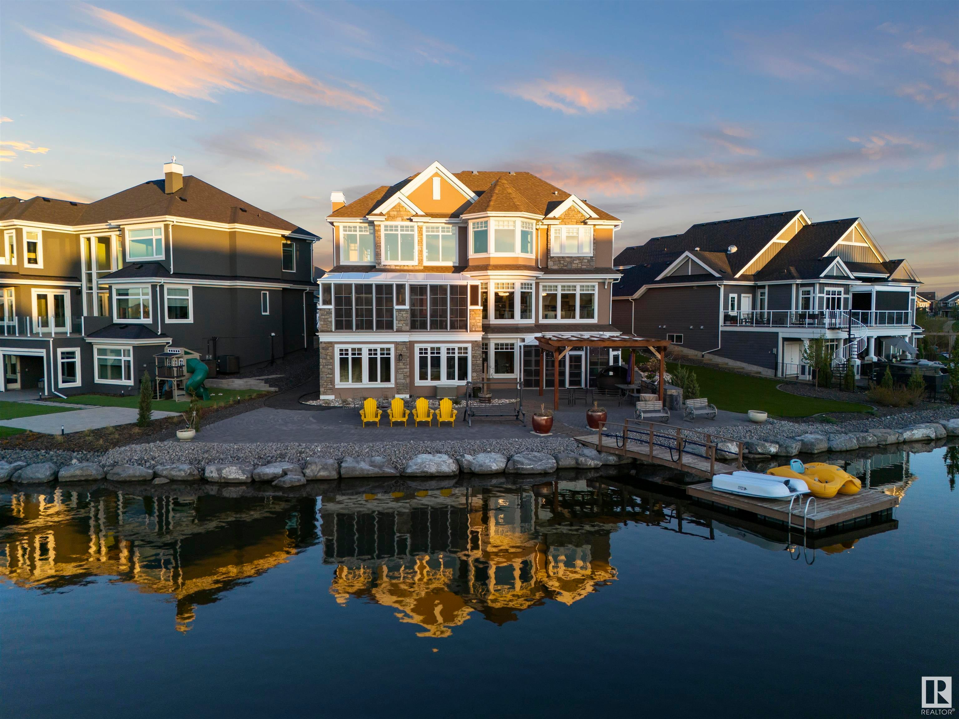 Photo for MLS®# E4434994 - home for sale at 8948 20 Avenue Southwest, Summerside, Edmonton AB