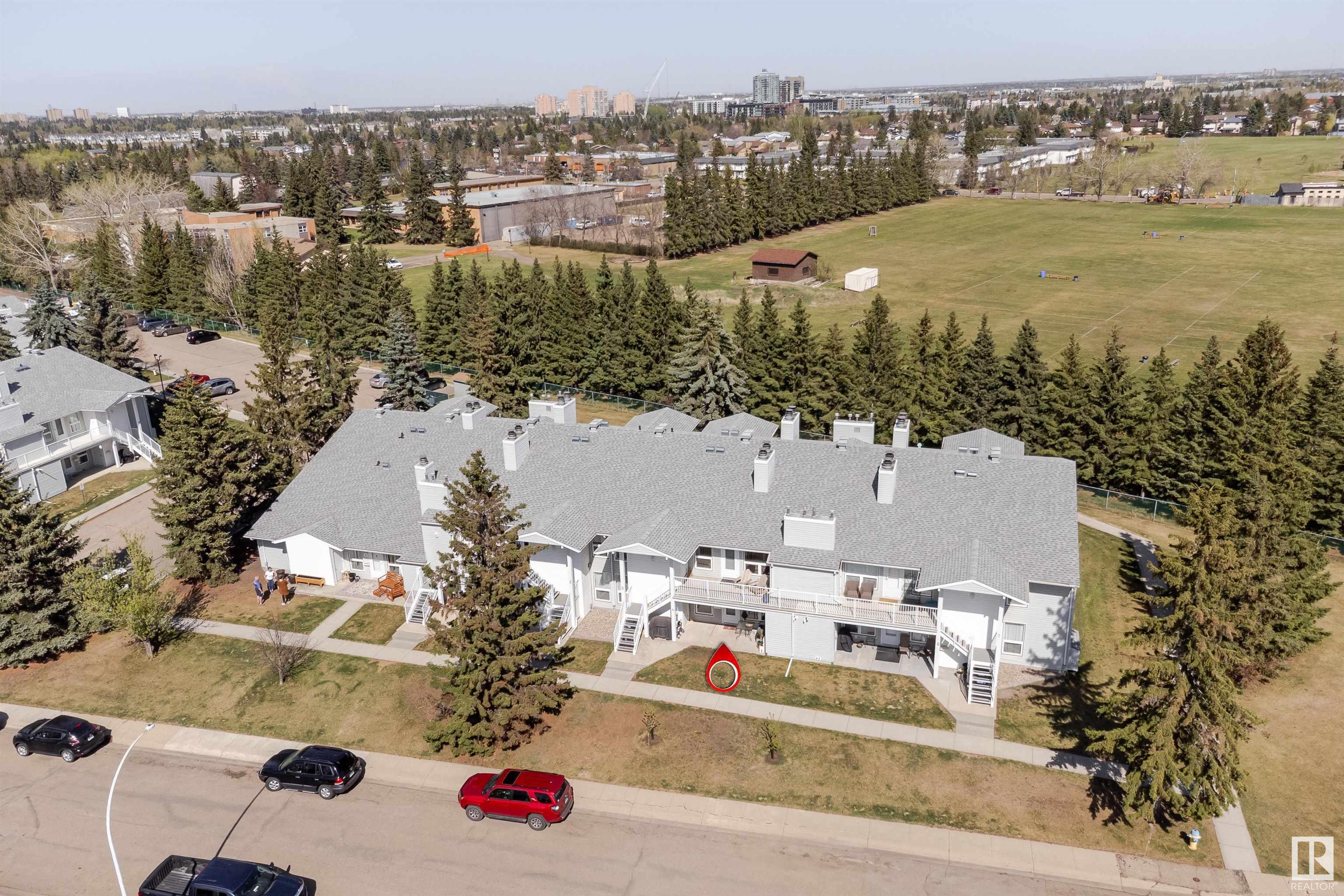 4 2115 118 Street, Edmonton