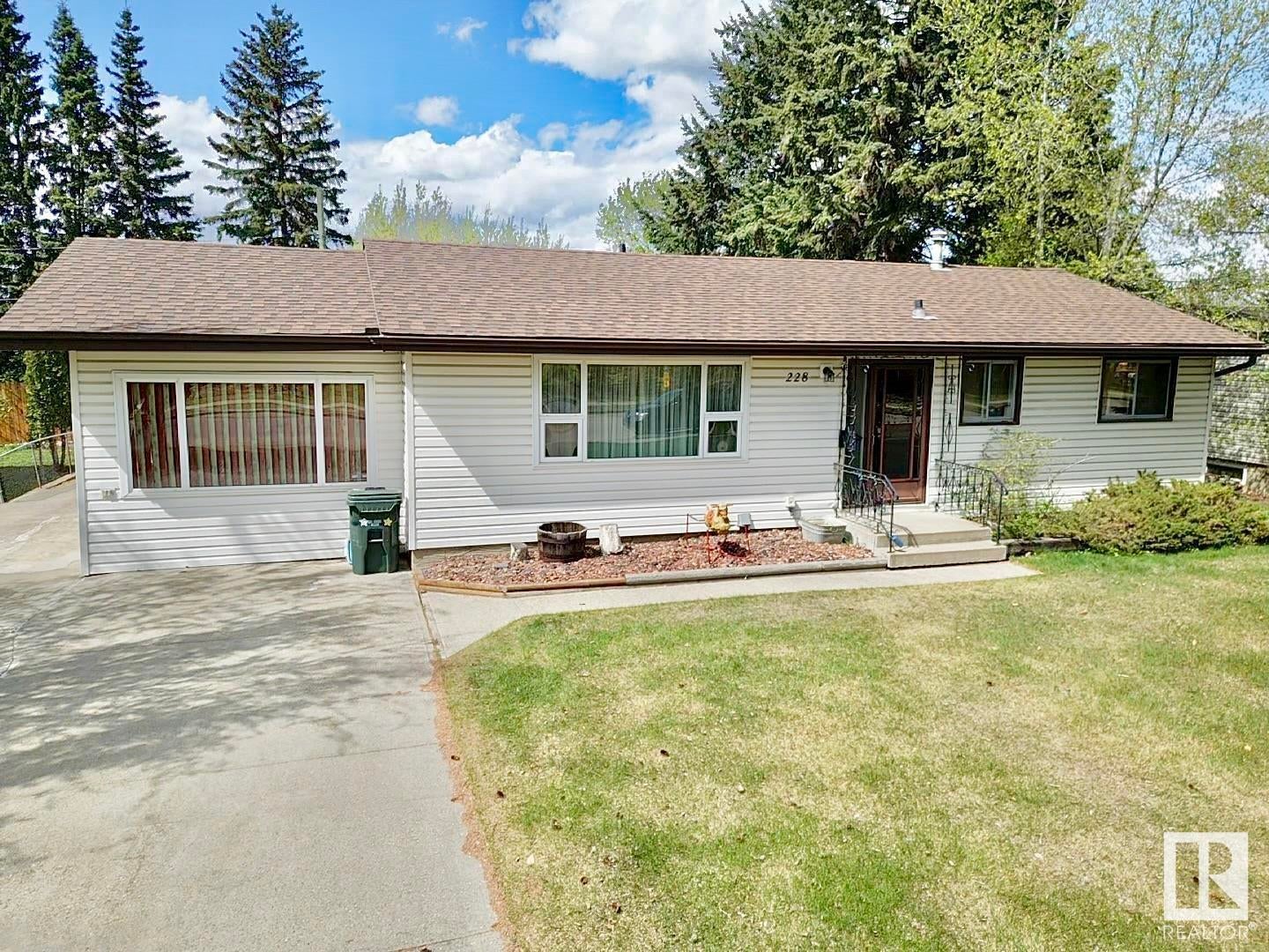 228 Fir Street, Sherwood Park