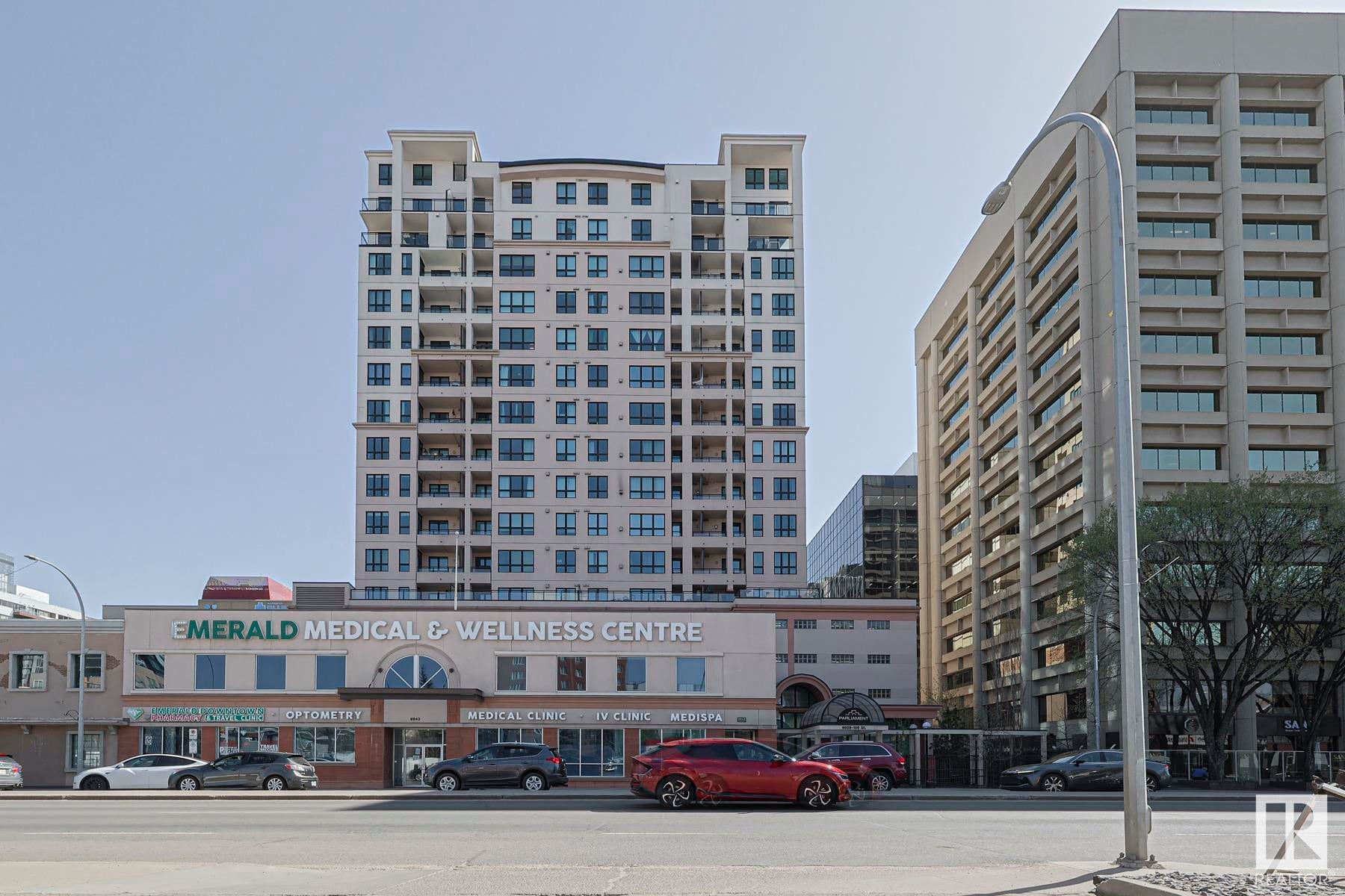 702 9939 109 Street, Edmonton