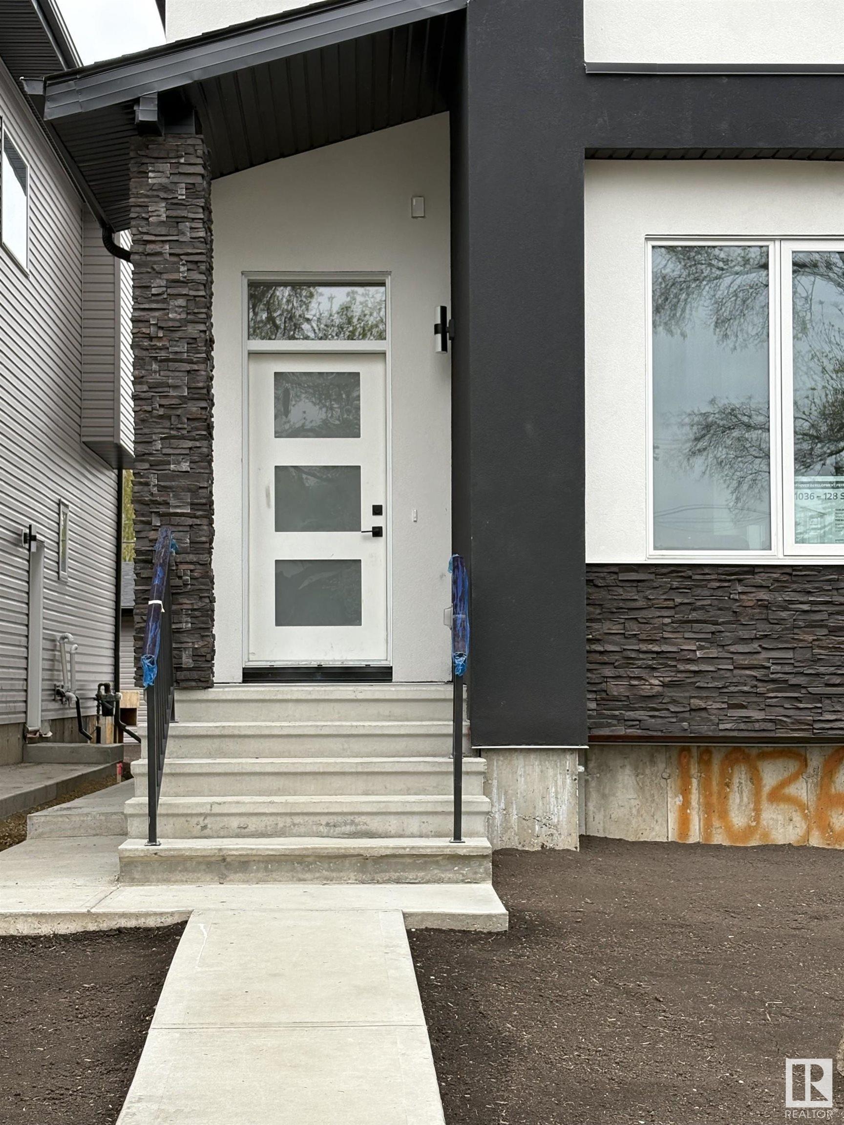 11036 128 Street, Edmonton
