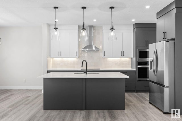 8512 181 Avenue, Edmonton