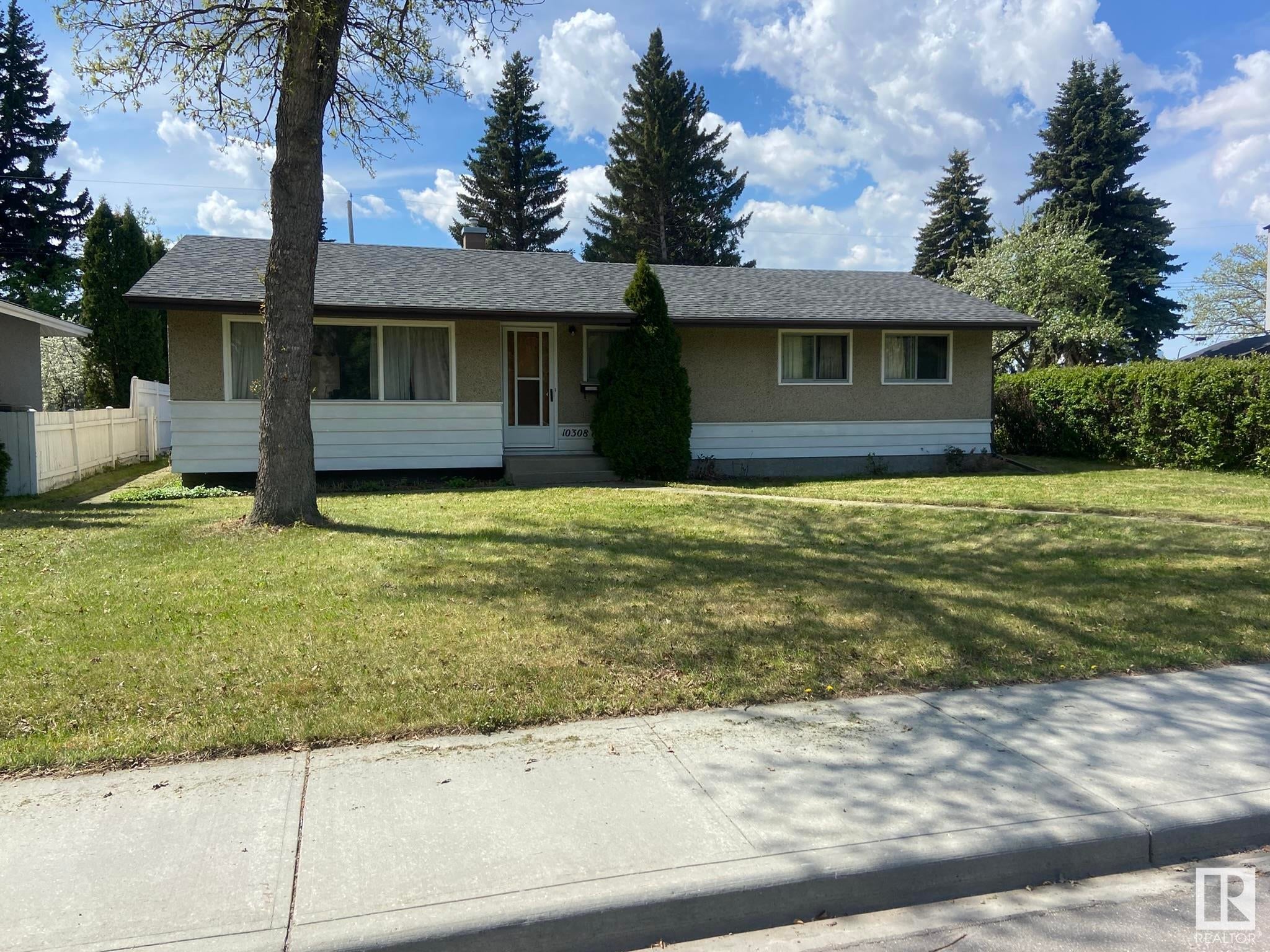 10308 70 Street, Edmonton