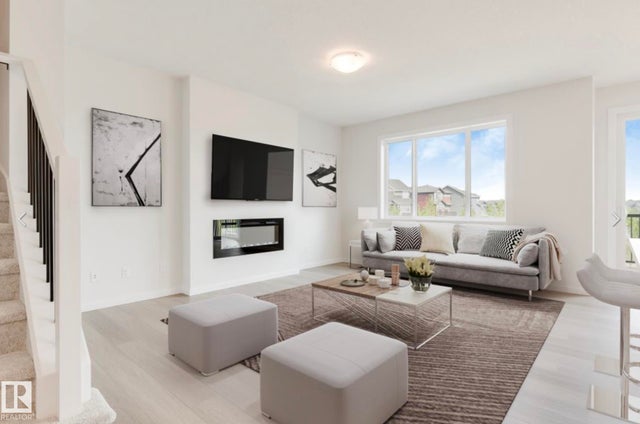 2033 Muckleplum Link, Edmonton