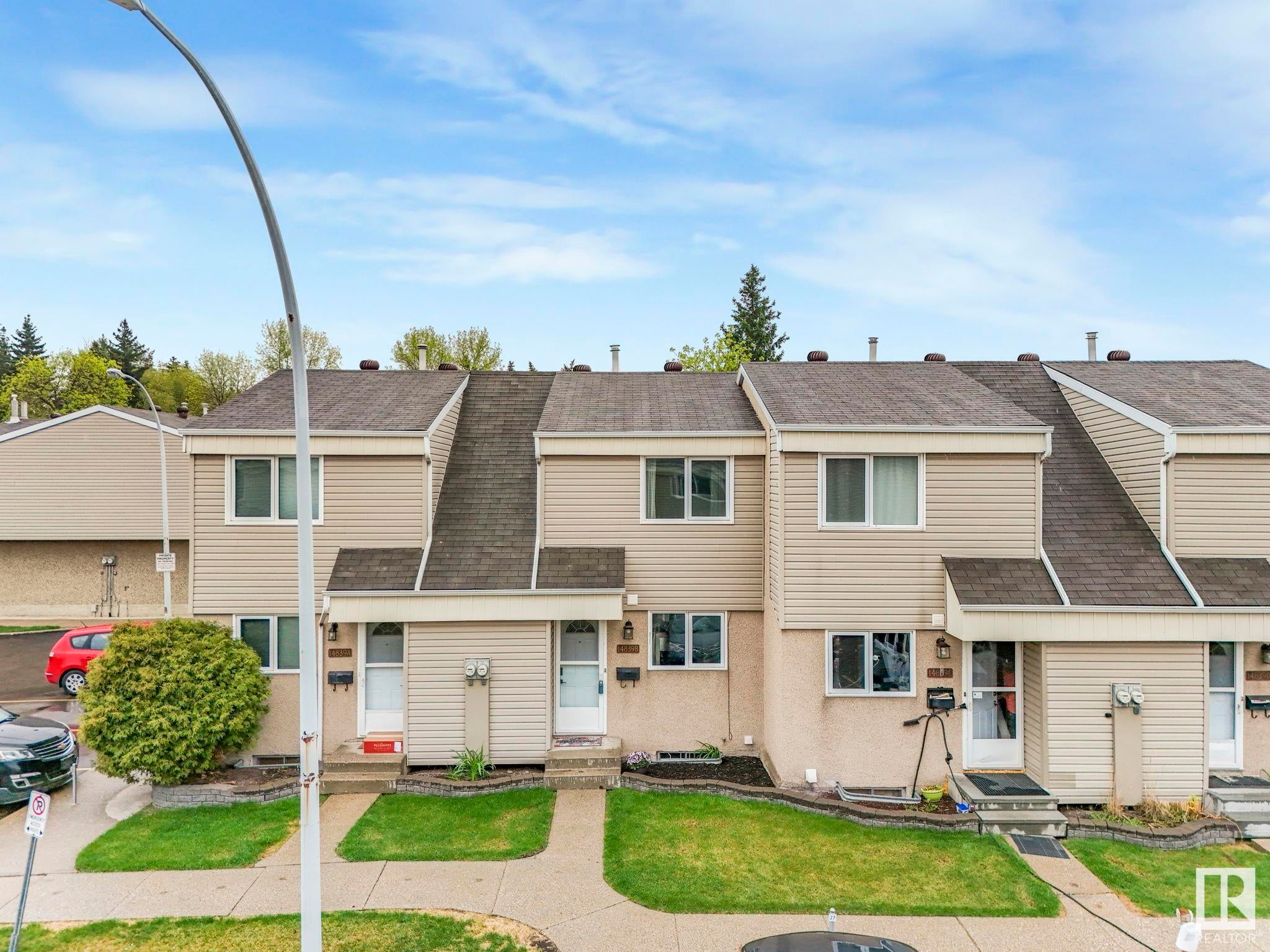 14839b Riverbend Road, Edmonton