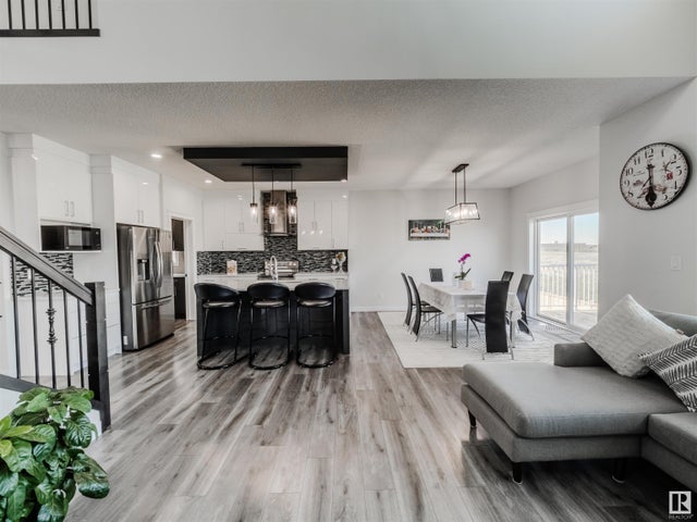 334 Aston Close, Leduc