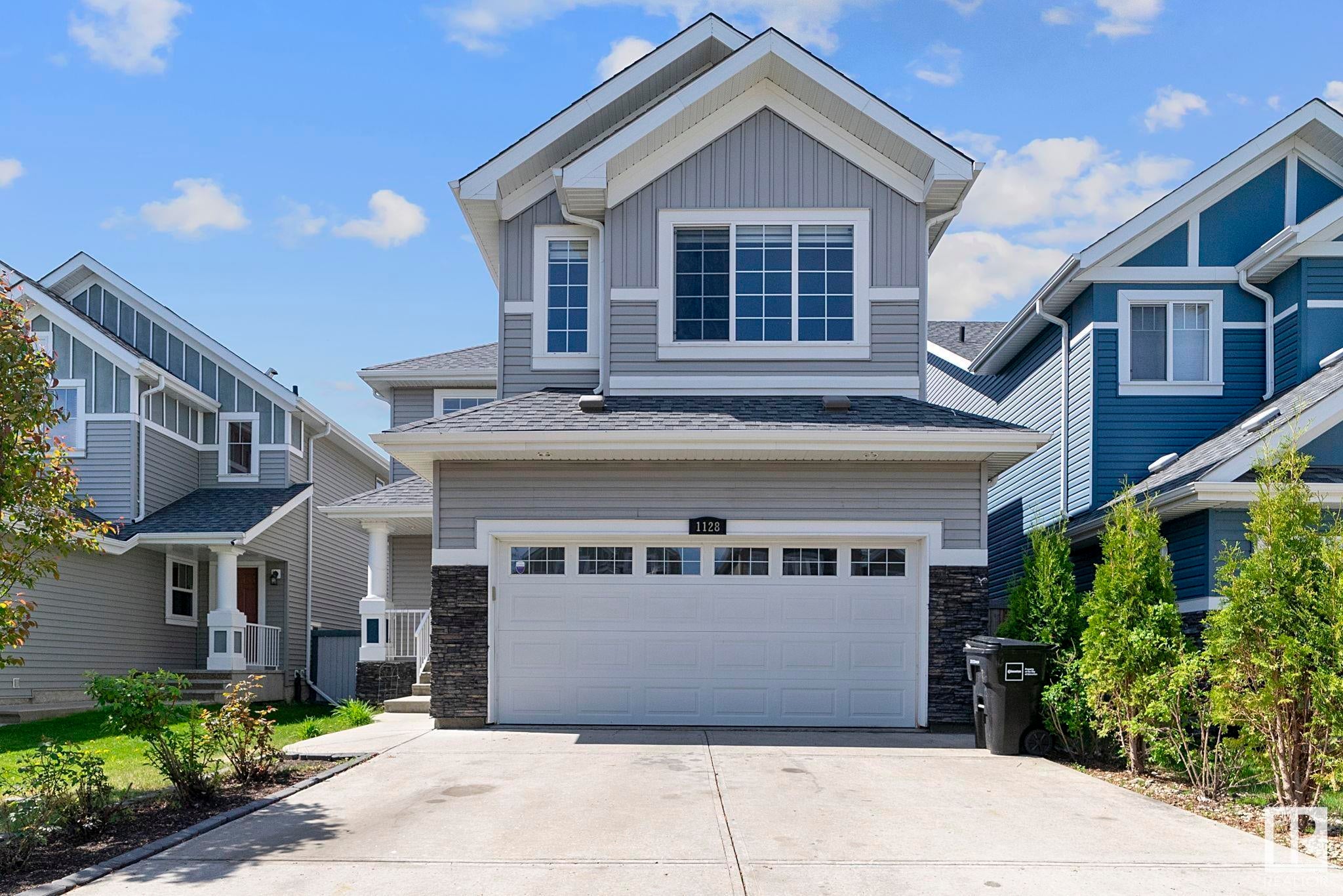 1128 72 Street, Edmonton