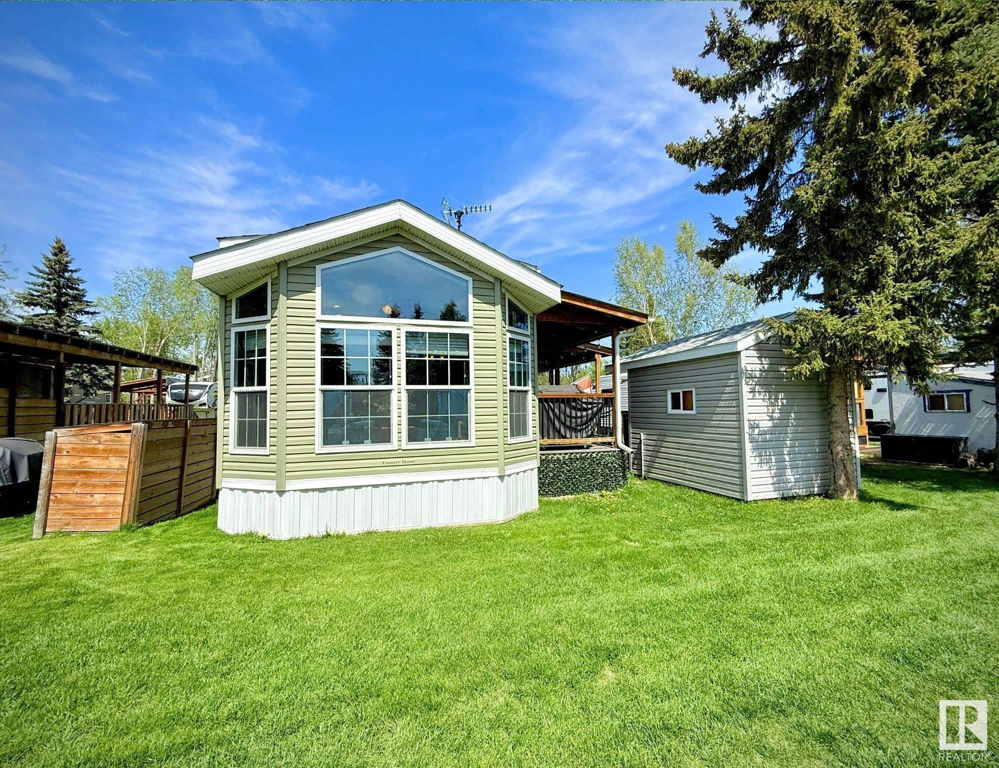 44 12036 Twp Rd 422, Rural Ponoka County