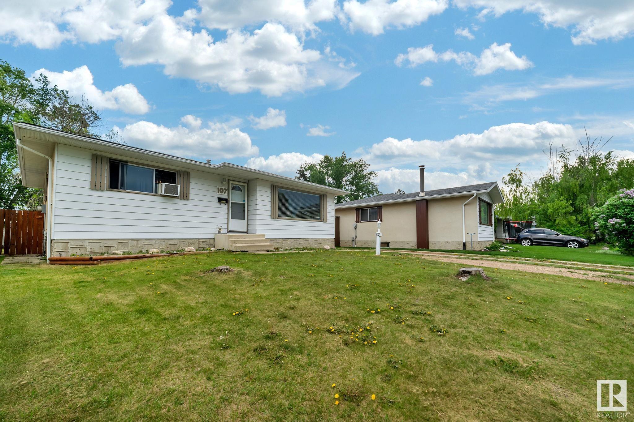 107 Ekota Crescent, Edmonton