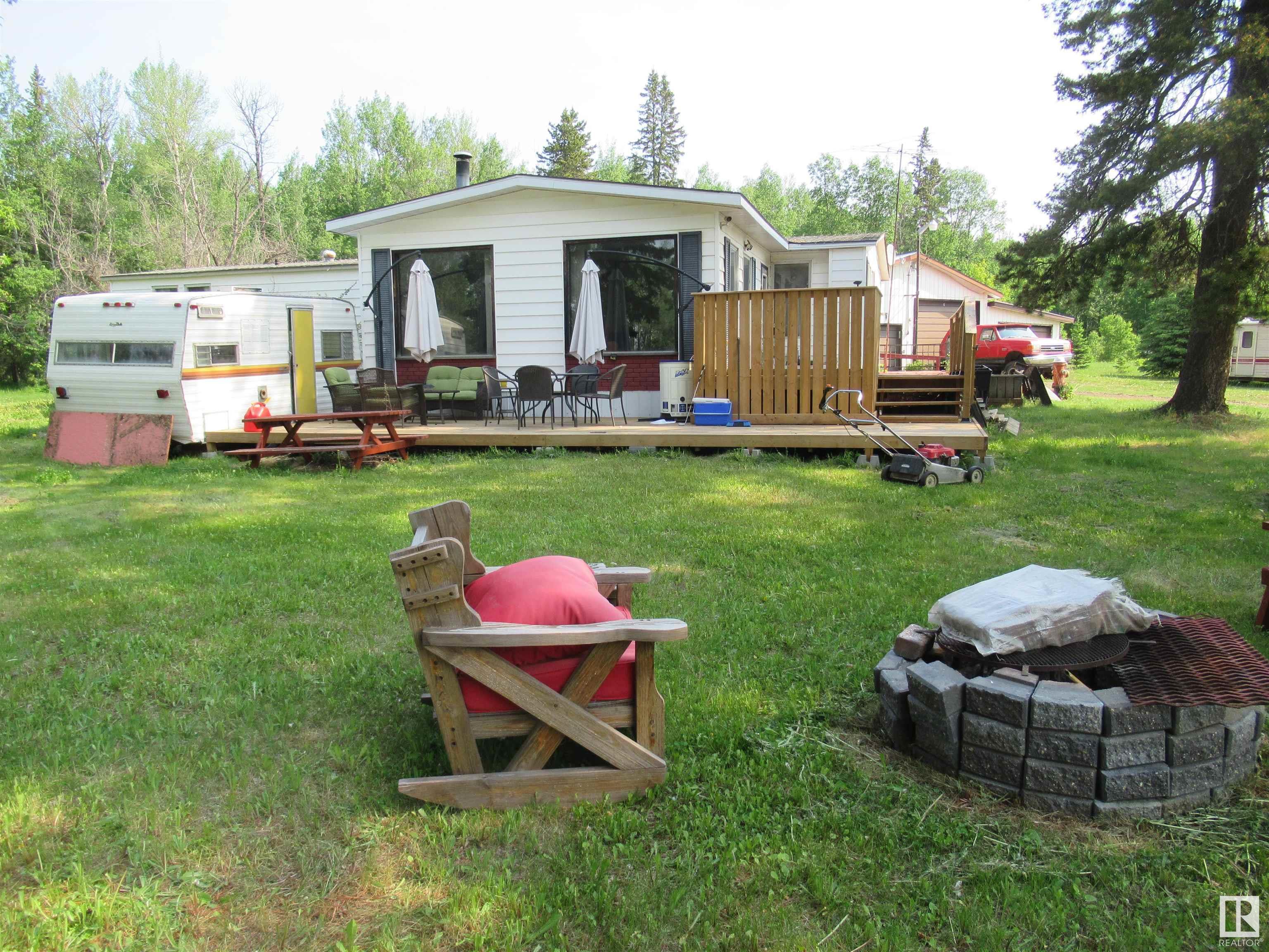 3902 Scott Avenue, Rural Wetaskiwin County