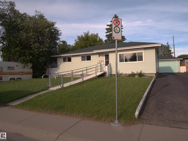 10719 152 Street Nw, Edmonton
