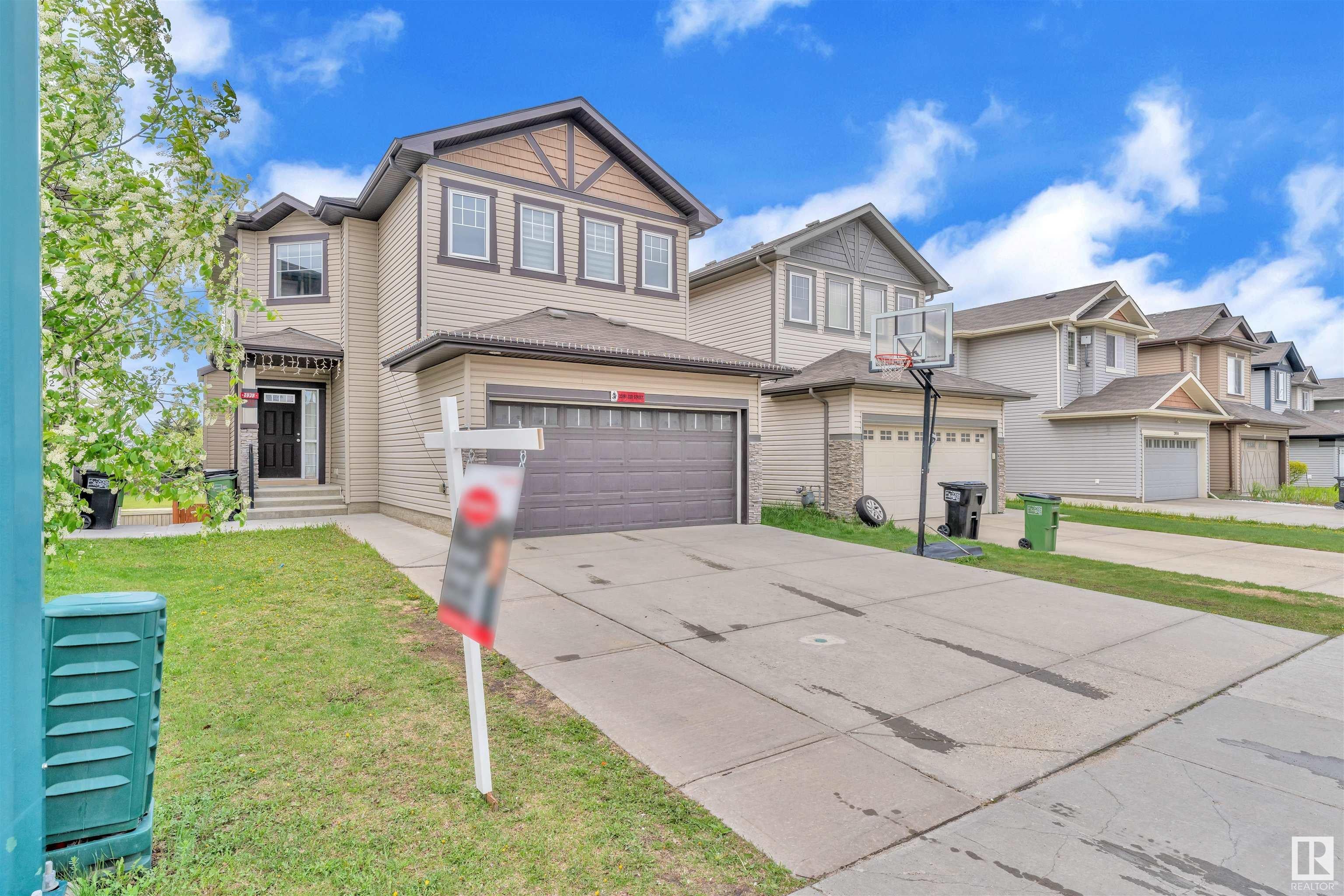 2038 33b Street, Edmonton