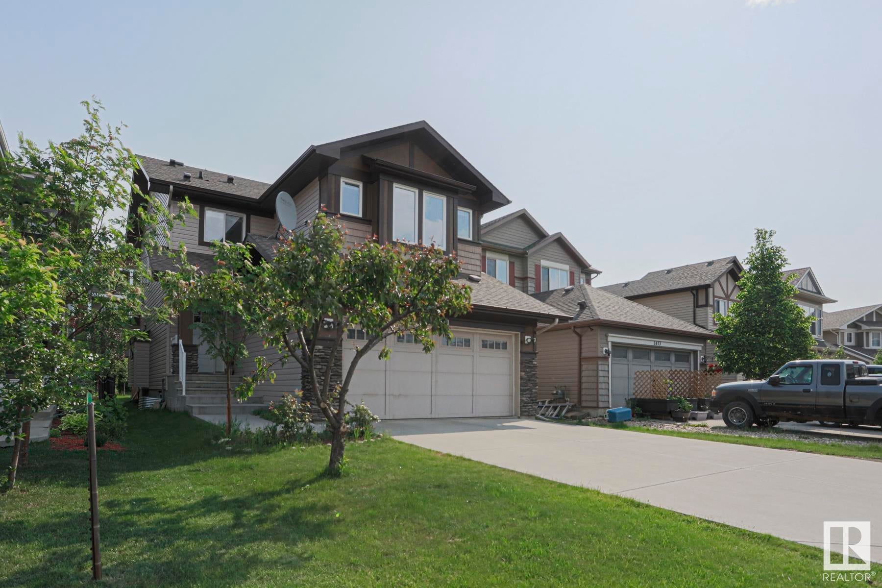 1411 Carey Way, Edmonton