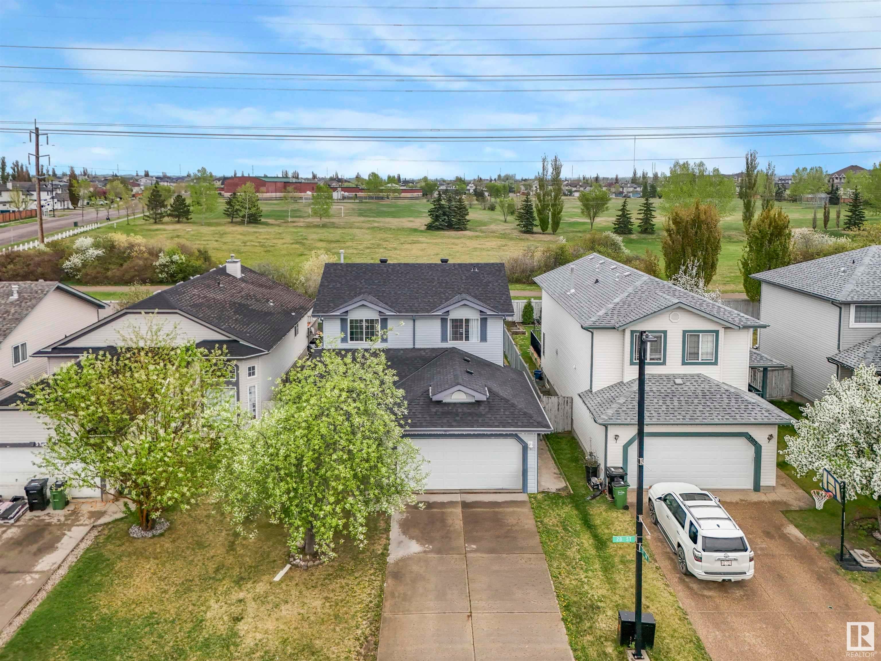 3707 28 Street, Edmonton