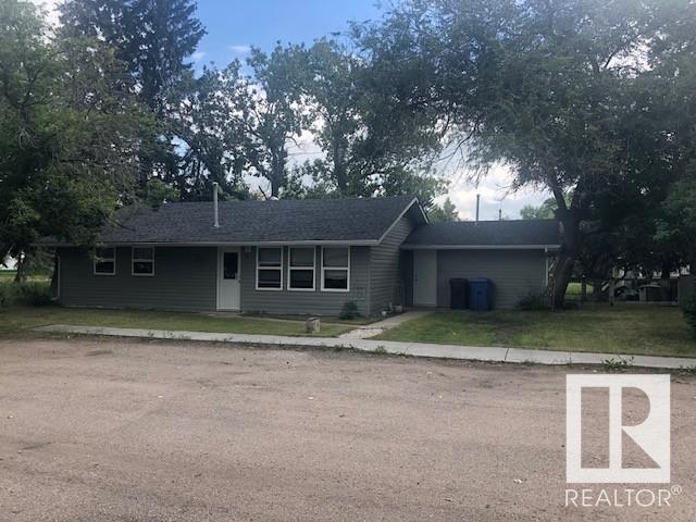 9 320 7 Avenue, Three Hills