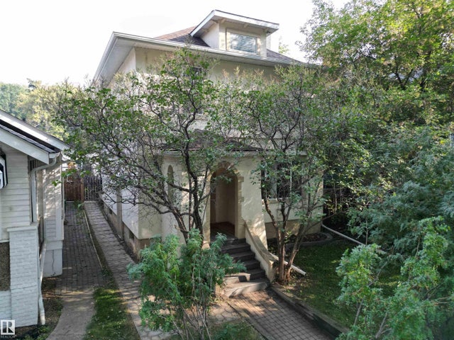 11028 84 Avenue, Edmonton