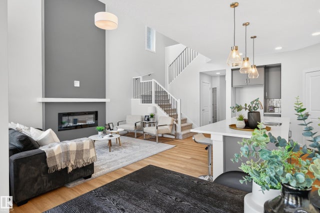 2235 194 Street, Edmonton