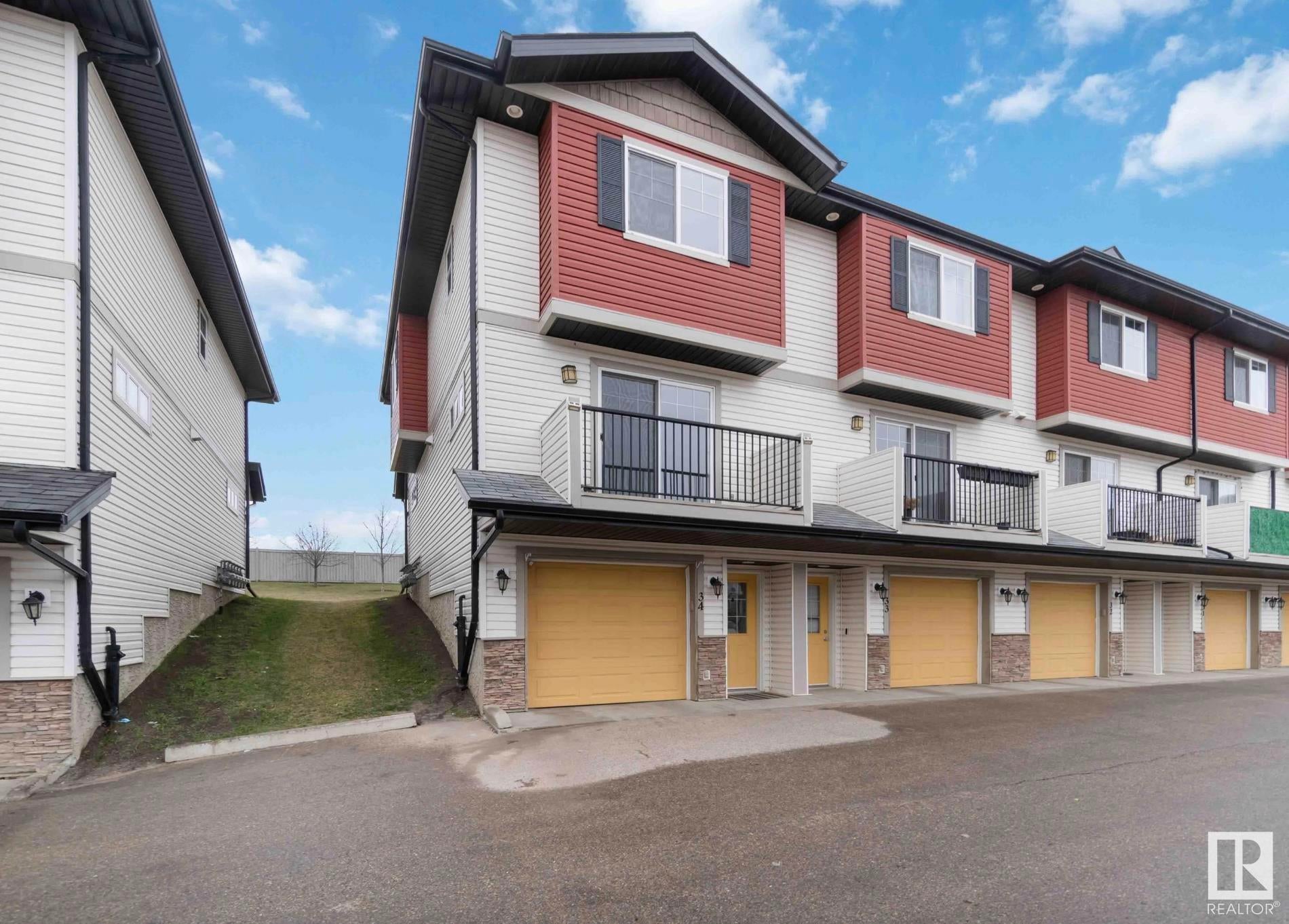 34 3751 12 Street, Edmonton