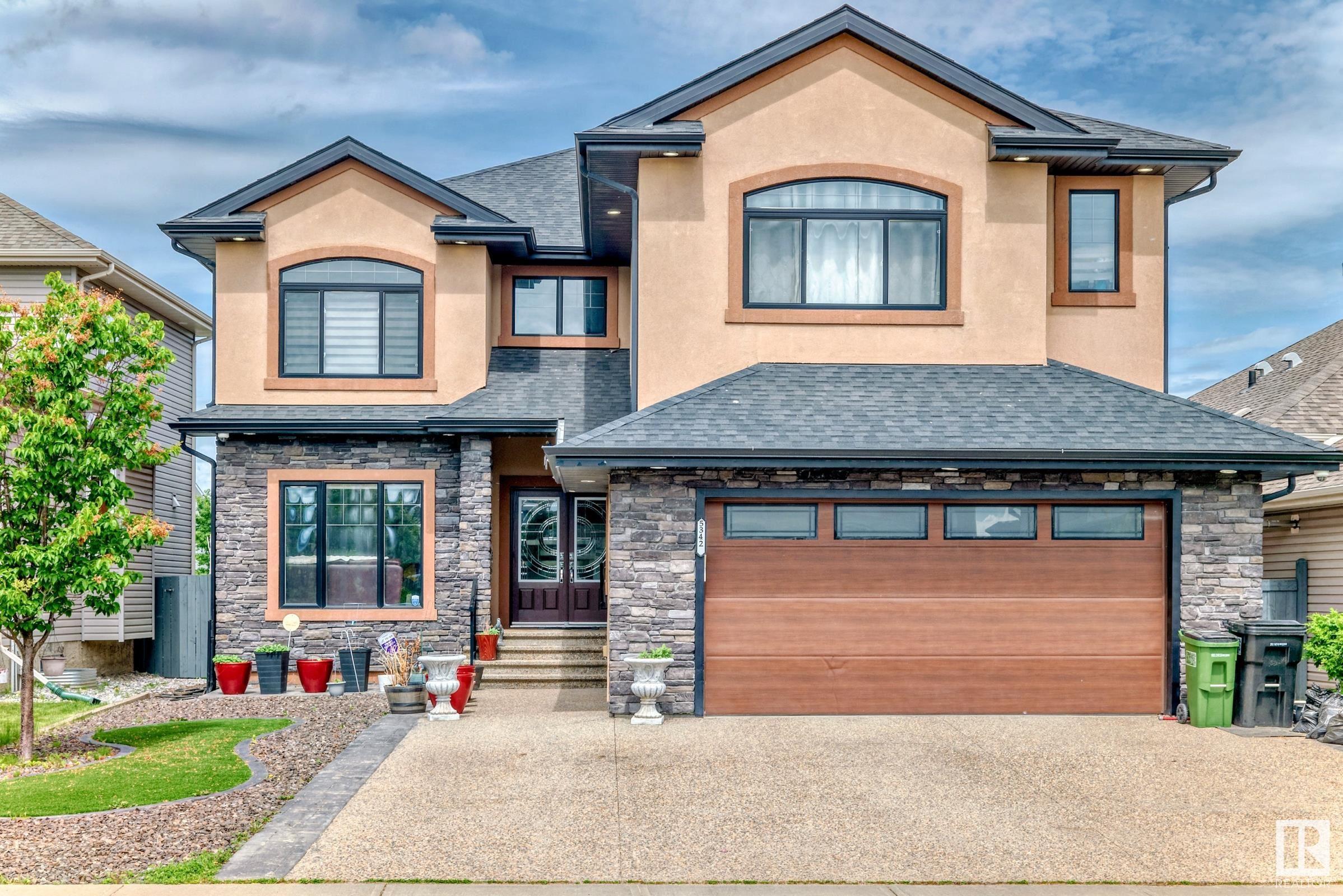 Photo for MLS®# E4441157 - home for sale at 5342 Mullen Bend Northwest, MacTaggart, Edmonton AB