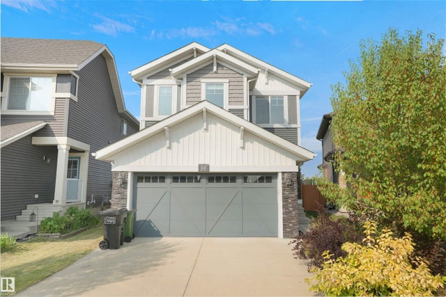 5137 Crabapple Link, Edmonton